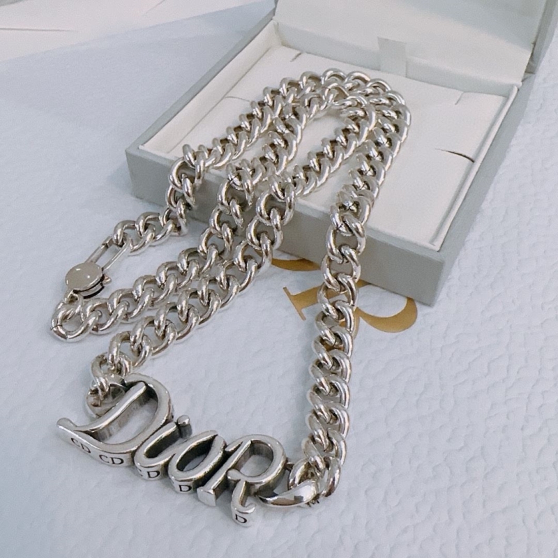 chr1st1an D10r necklaces